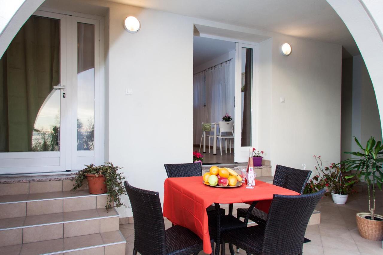 Apartments Adria Blue Kastav Quarto foto